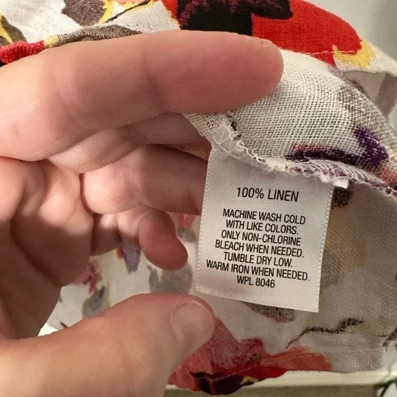 JM Collection Green and Red Button Down Shirt with Notched Collar - Picture 4 of 7